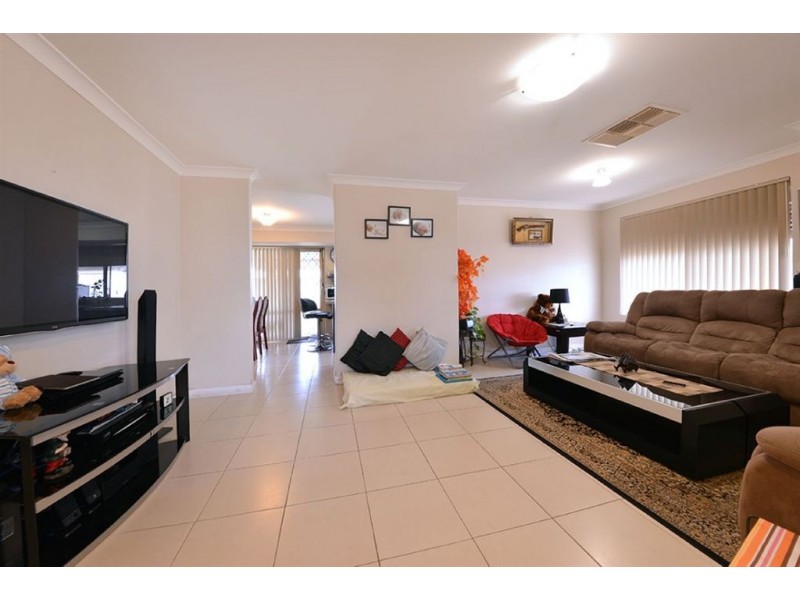 90 Balfour Street, Huntingdale WA 6110