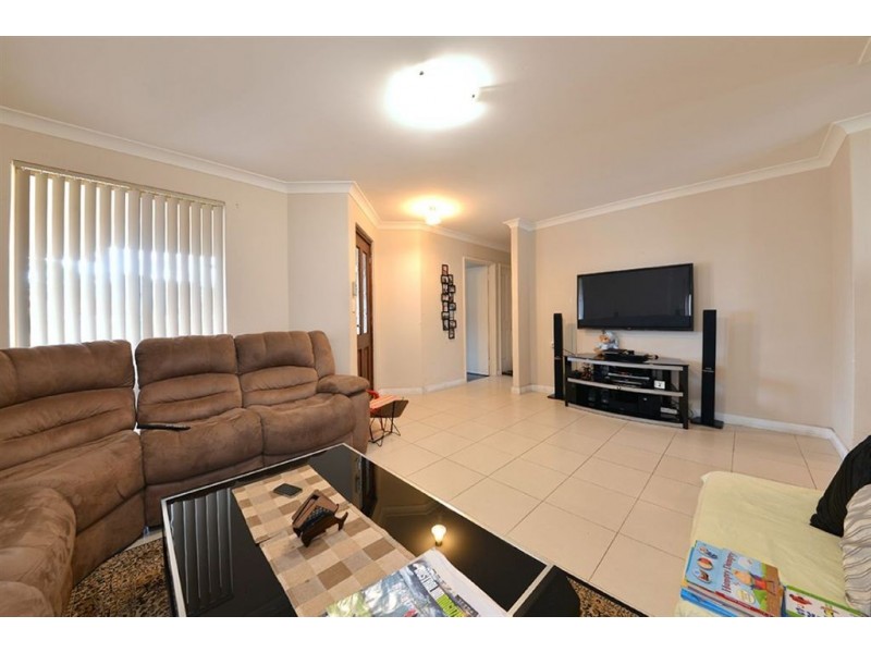 90 Balfour Street, Huntingdale WA 6110