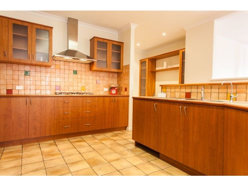 3 Royale Way, Bibra Lake WA 6163