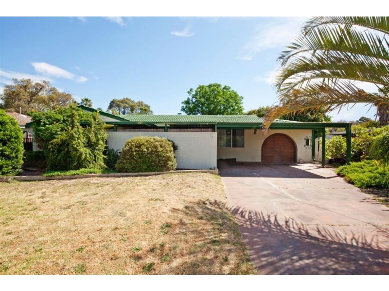 22 Tambulam Way, Armadale WA 6112