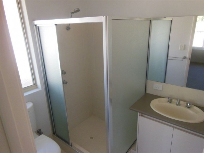 16 Fallon Place, Seville Grove WA 6112