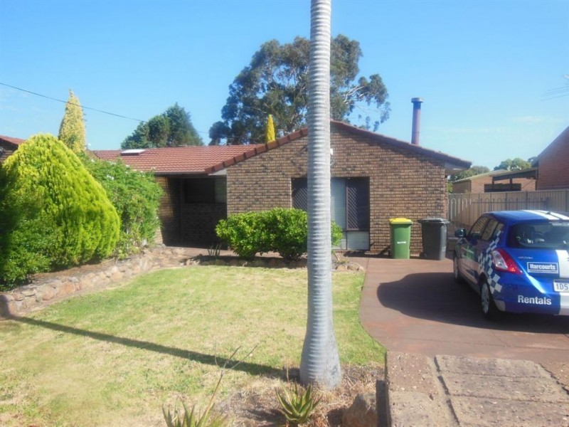 17A Marian Avenue, Armadale WA 6112