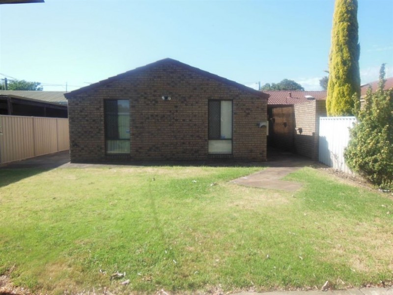 17A Marian Avenue, Armadale WA 6112