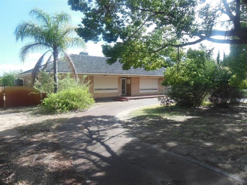 51 Fremantle Road, Gosnells WA 6110