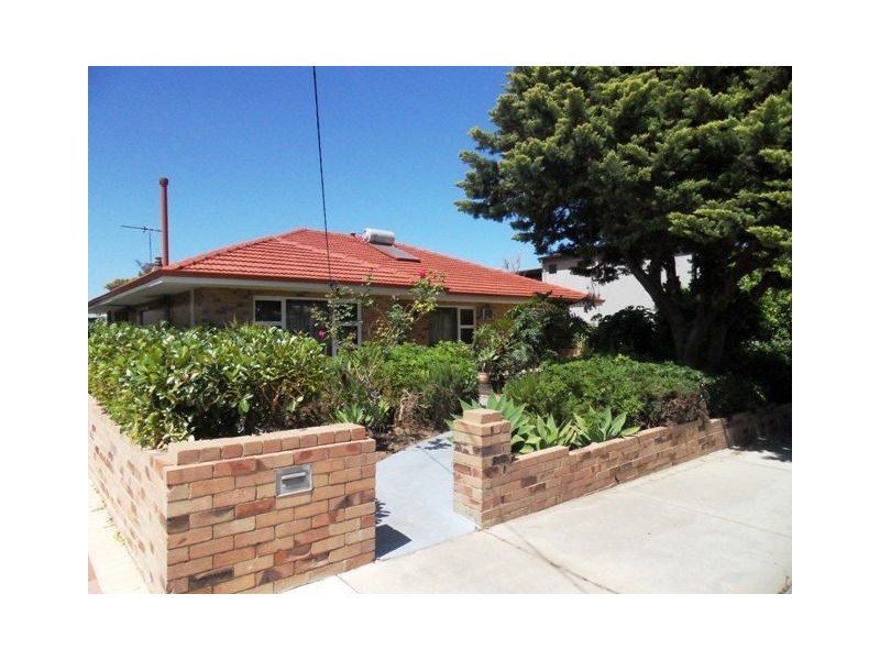 21 Martha Street, Beaconsfield WA 6162