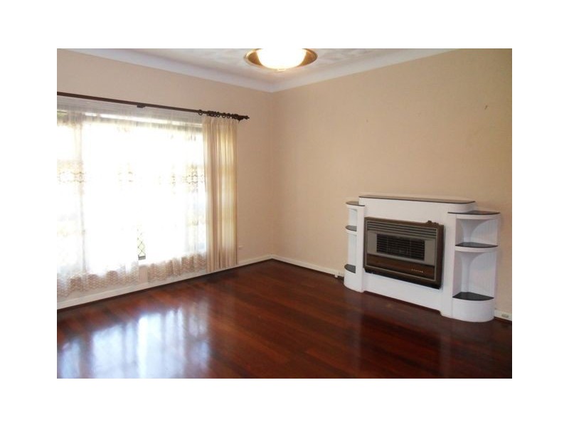 21 Martha Street, Beaconsfield WA 6162