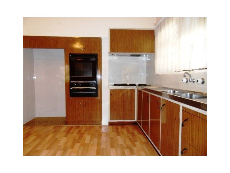 21 Martha Street, Beaconsfield WA 6162