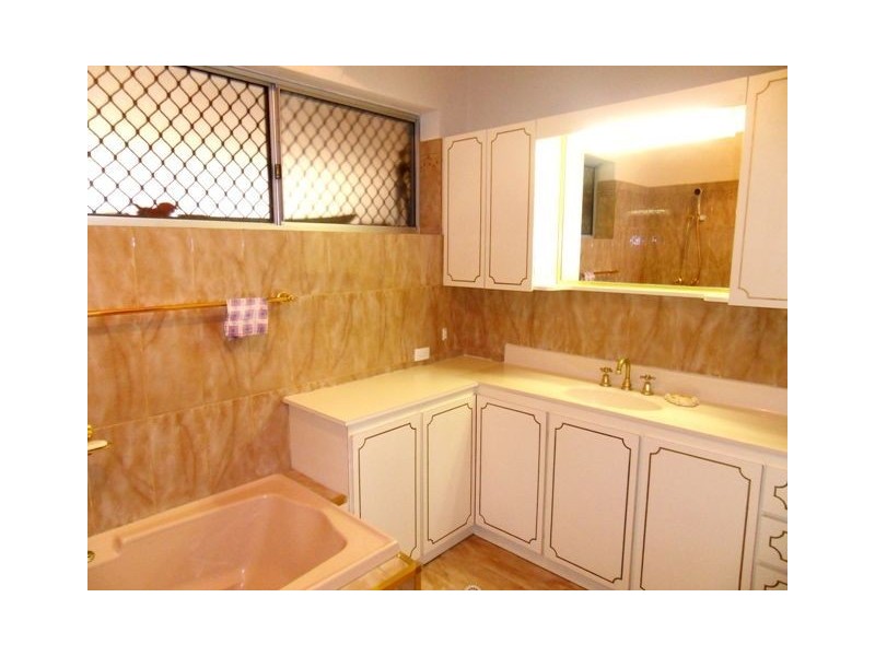 21 Martha Street, Beaconsfield WA 6162