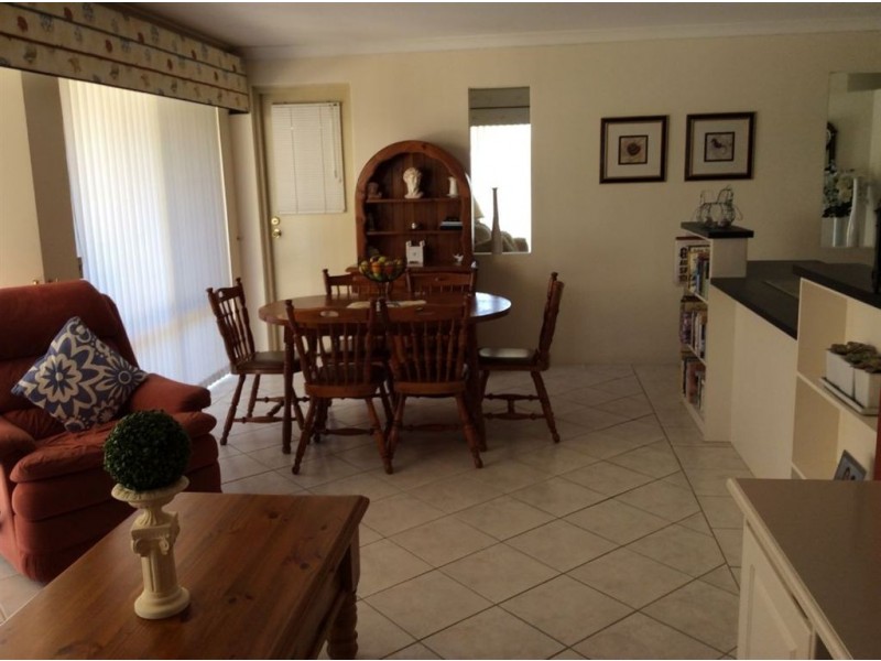 4 Tryall Ave, Port Kennedy WA 6172