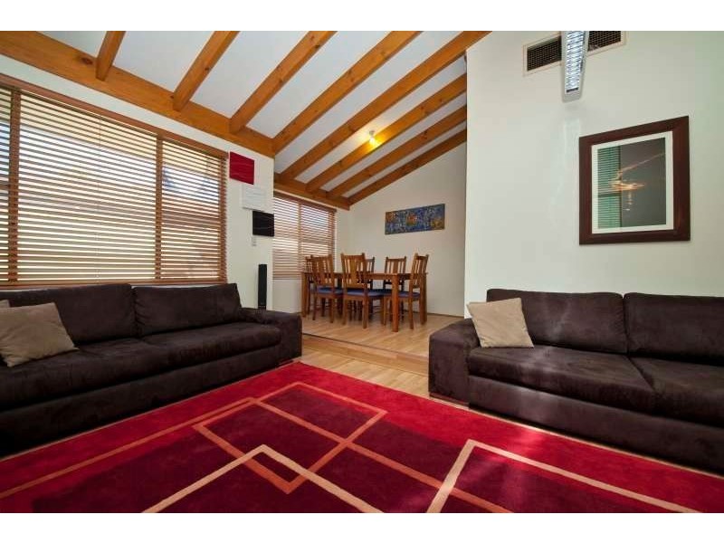 6 Bracken Way, Bibra Lake WA 6163