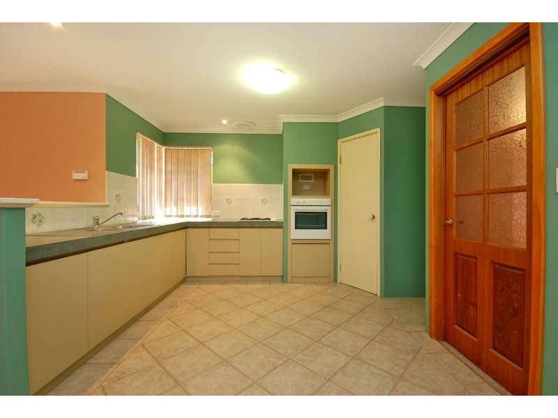 3 Rason Court, Seville Grove WA 6112