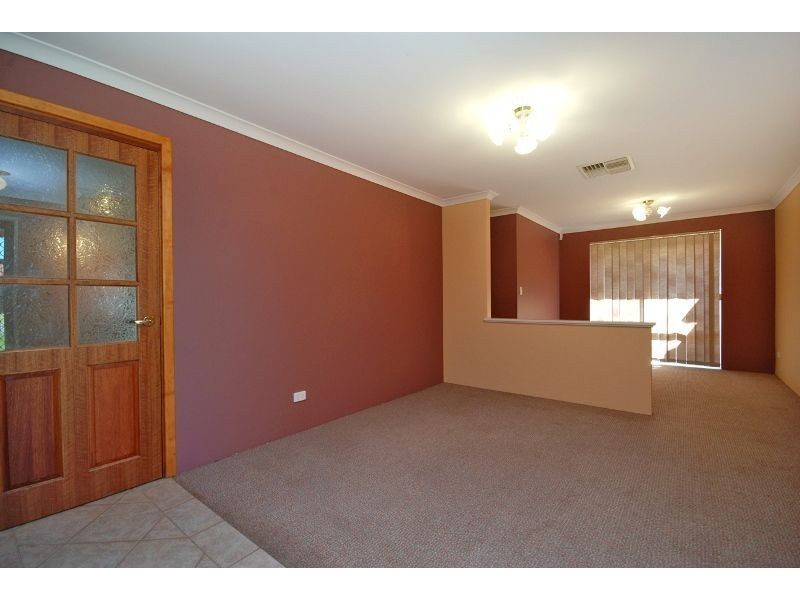 3 Rason Court, Seville Grove WA 6112