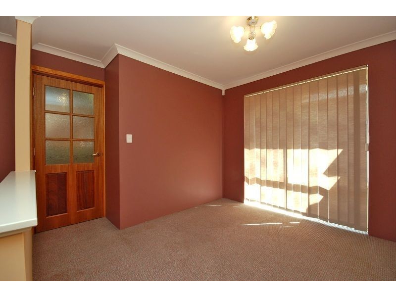 3 Rason Court, Seville Grove WA 6112