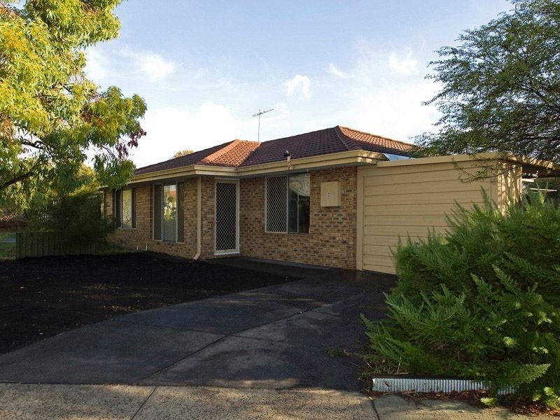 2 Solar way, Carlisle WA 6101