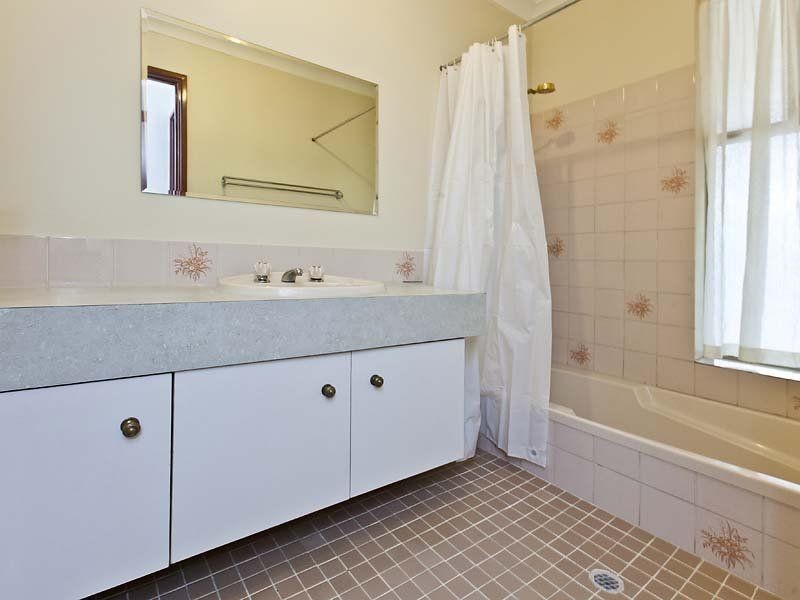 84 Girraween Street, Armadale WA 6112