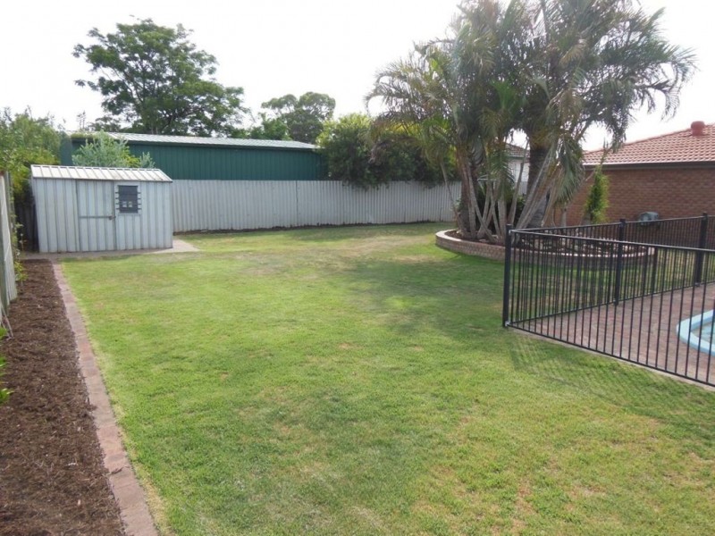 76 Stalker Road, Gosnells WA 6110