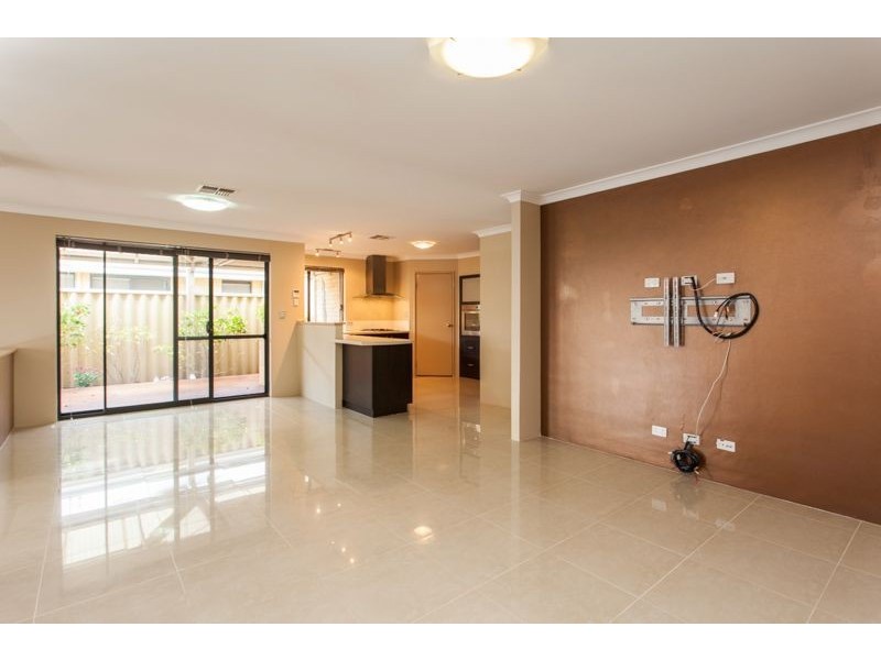 11 Calgary Street, Southern River WA 6110