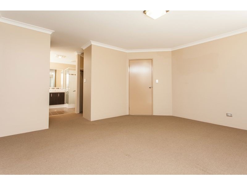 11 Calgary Street, Southern River WA 6110