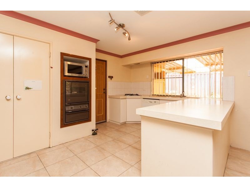 47 Deller Drive, Bibra Lake WA 6163