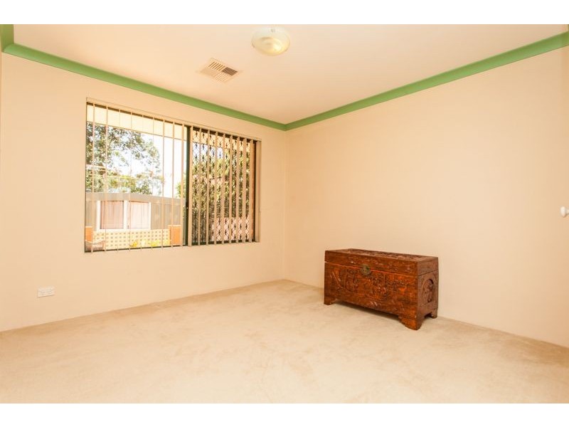 47 Deller Drive, Bibra Lake WA 6163