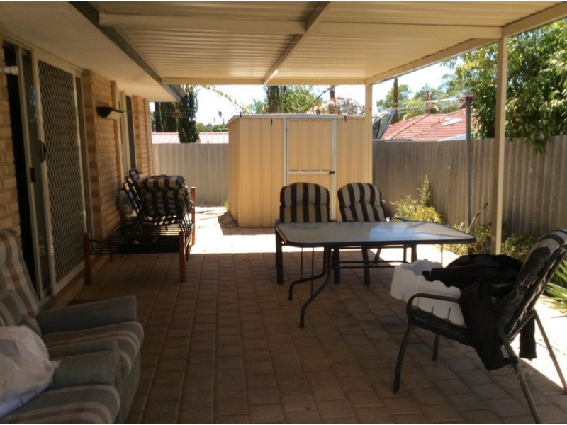 4/92 Wilfred Road, Thornlie WA 6108