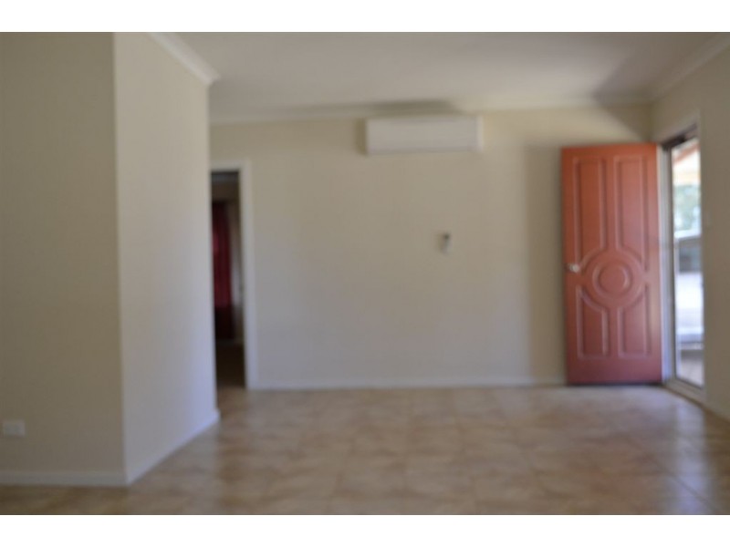 3 Hotham Street, Wandering WA 6308