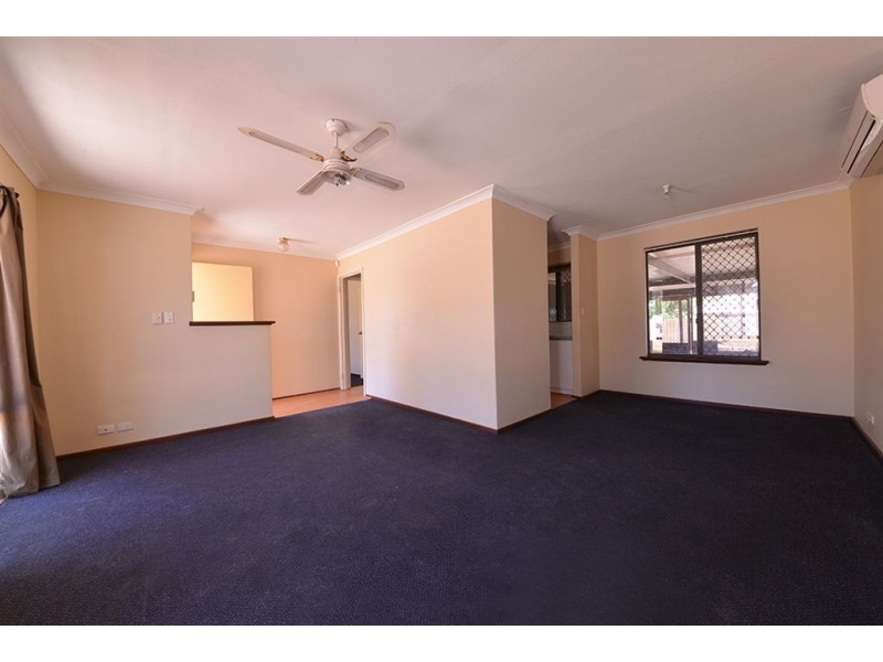 16 Sherlock Close, Gosnells WA 6110