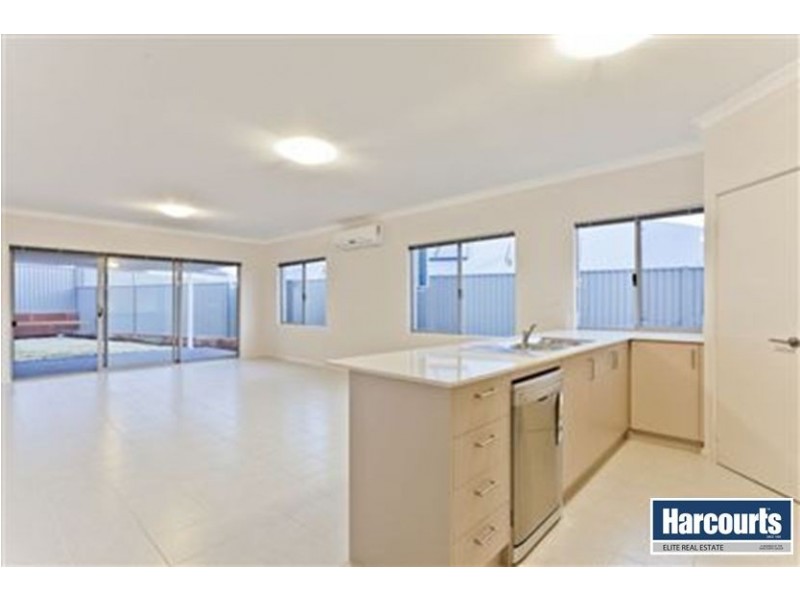 3 Ewens Pass, Wandi WA 6167