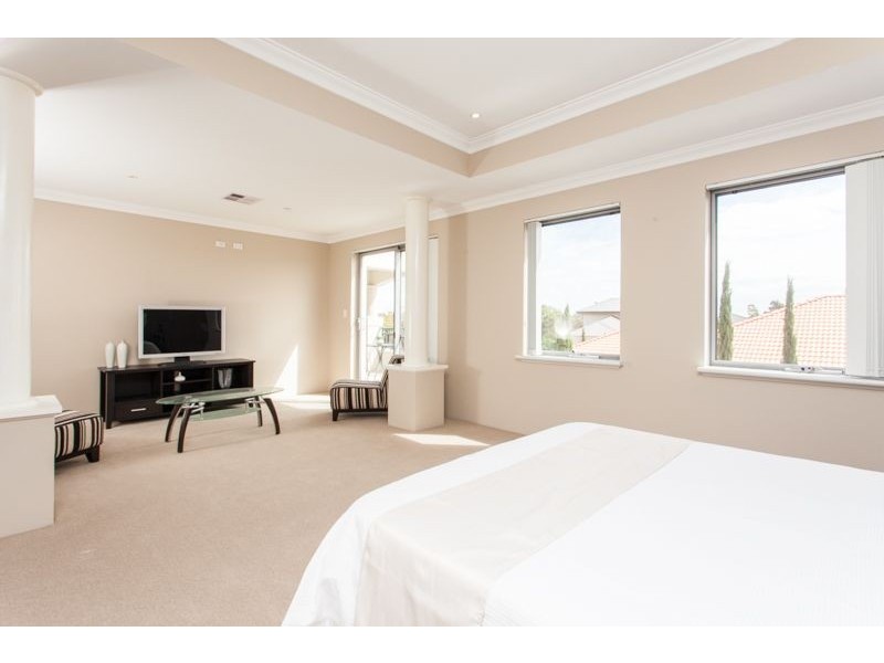 20 Joshua Close, Bibra Lake WA 6163