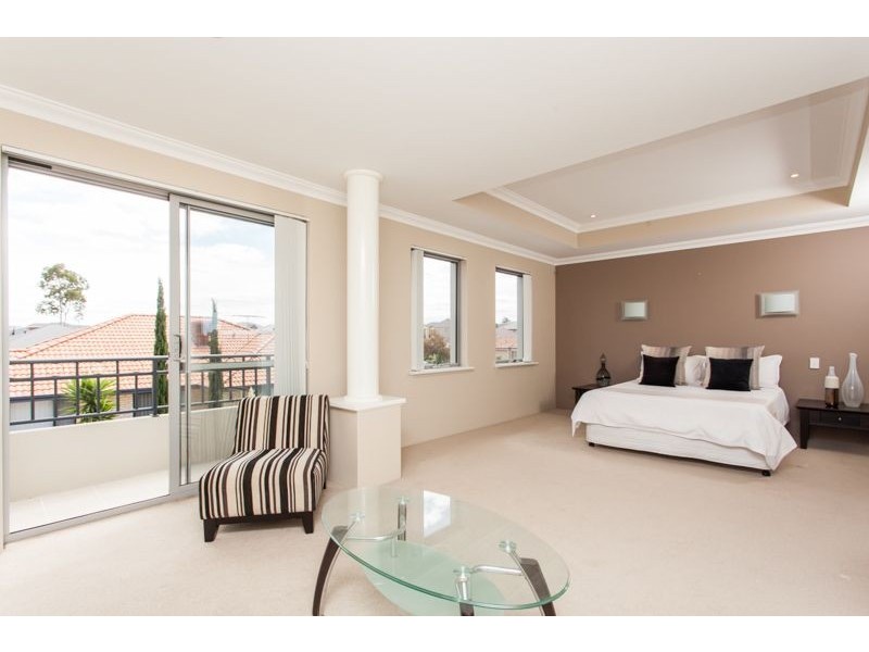 20 Joshua Close, Bibra Lake WA 6163