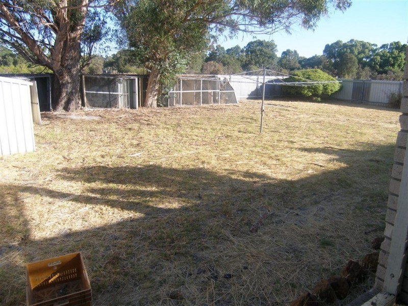 62 Allen Road, Forrestdale WA 6112