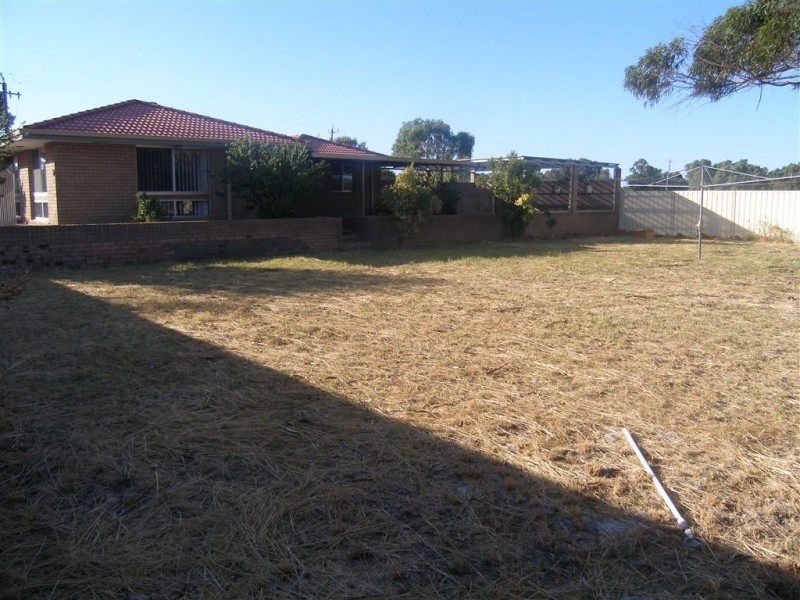 62 Allen Road, Forrestdale WA 6112