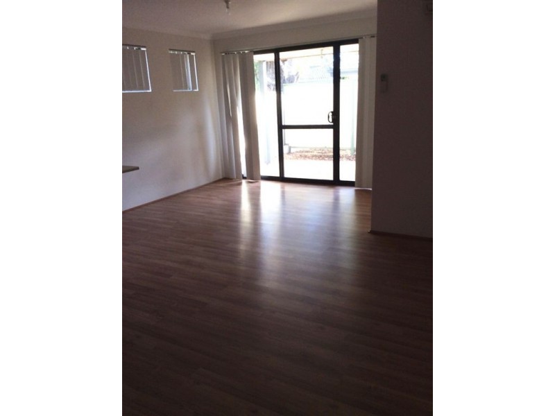 1/309 Railway Ave, Armadale WA 6112