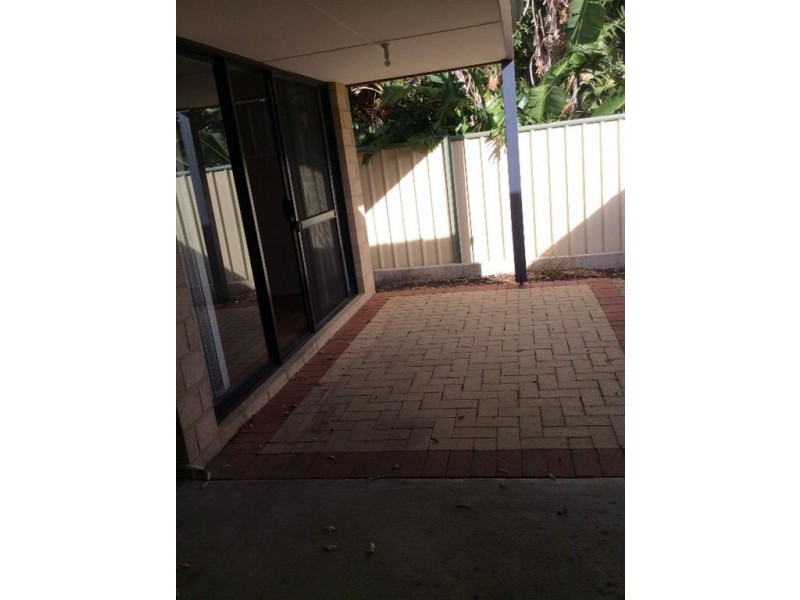 1/309 Railway Ave, Armadale WA 6112