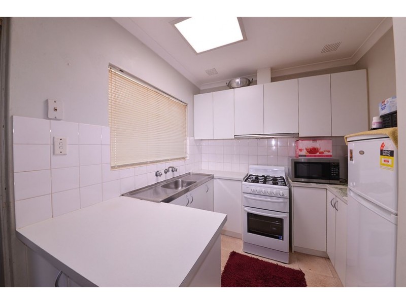 143 Eudoria Street, Gosnells WA 6110