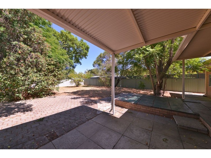 143 Eudoria Street, Gosnells WA 6110