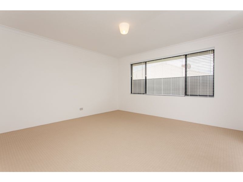 32 Camballin Street, Harrisdale WA 6112