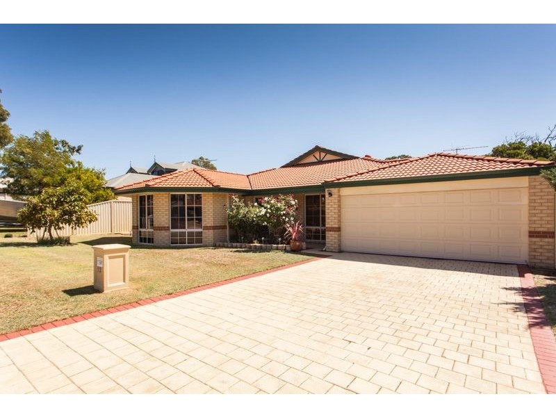 13 Provincial Mews, Bibra Lake WA 6163