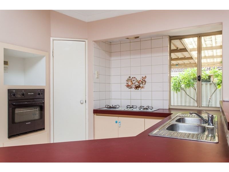 48 Brown Crescent, Seville Grove WA 6112