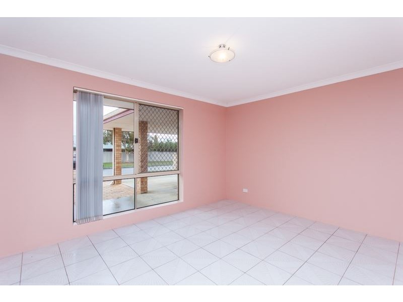 48 Brown Crescent, Seville Grove WA 6112