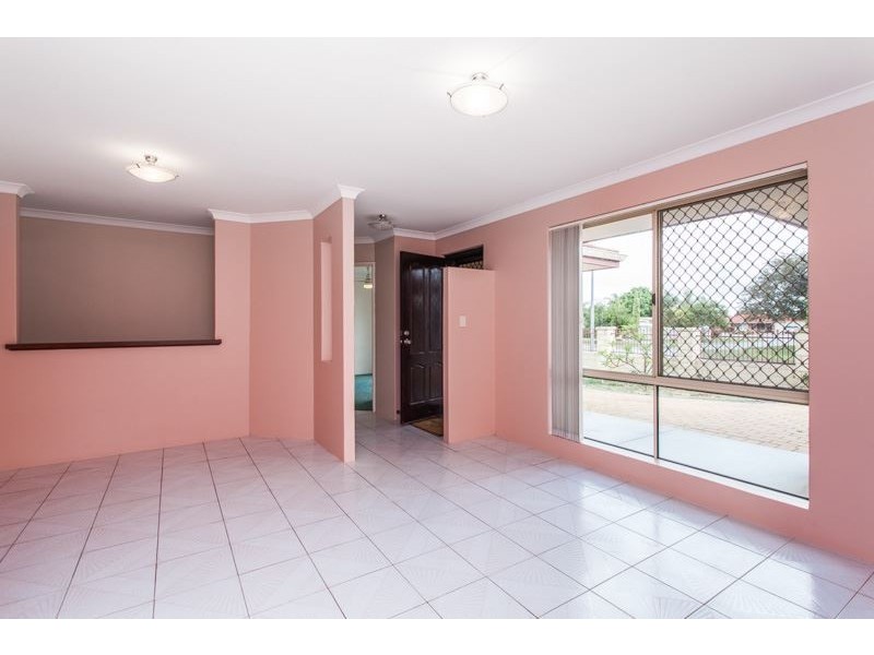 48 Brown Crescent, Seville Grove WA 6112