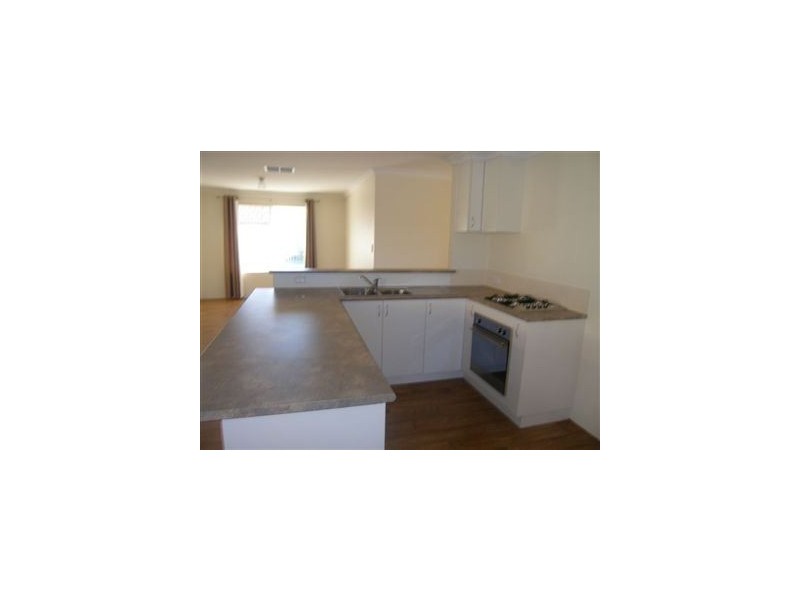 4/33 Seaforth Avenue, Gosnells WA 6110