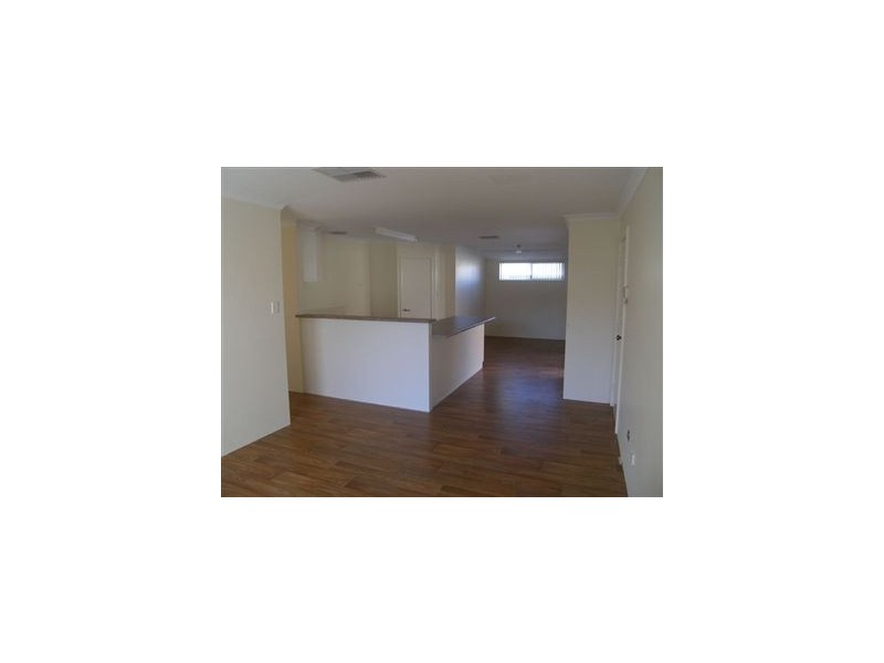 4/33 Seaforth Avenue, Gosnells WA 6110