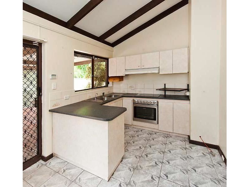 53 Ward Crescent, Kelmscott WA 6111