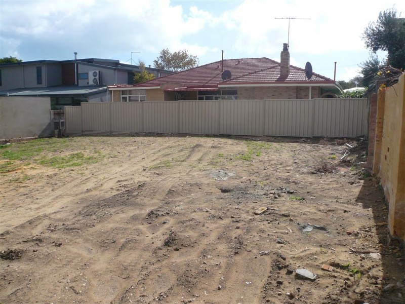 14 Agnes Street, Beaconsfield WA 6162