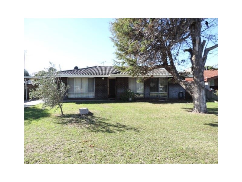 12 Pictor Court, Rockingham WA 6168