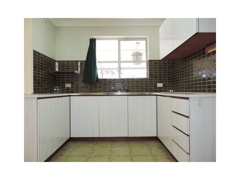 12 Pictor Court, Rockingham WA 6168