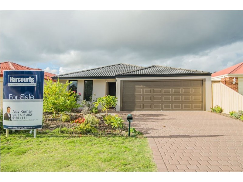 2/118 Amherst Road, Canning Vale WA 6155
