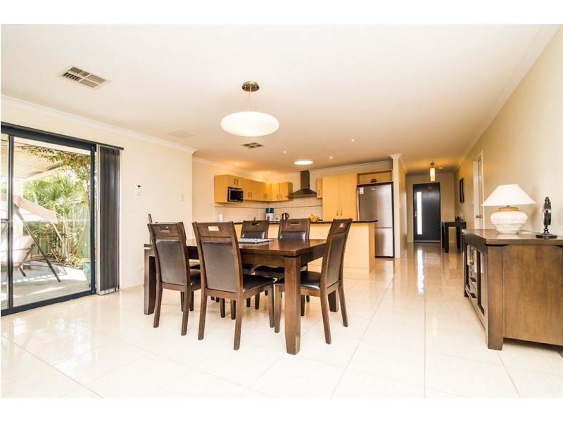 87 Harpenden Street, Huntingdale WA 6110