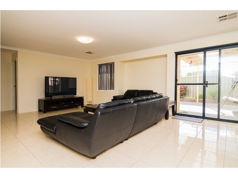 87 Harpenden Street, Huntingdale WA 6110